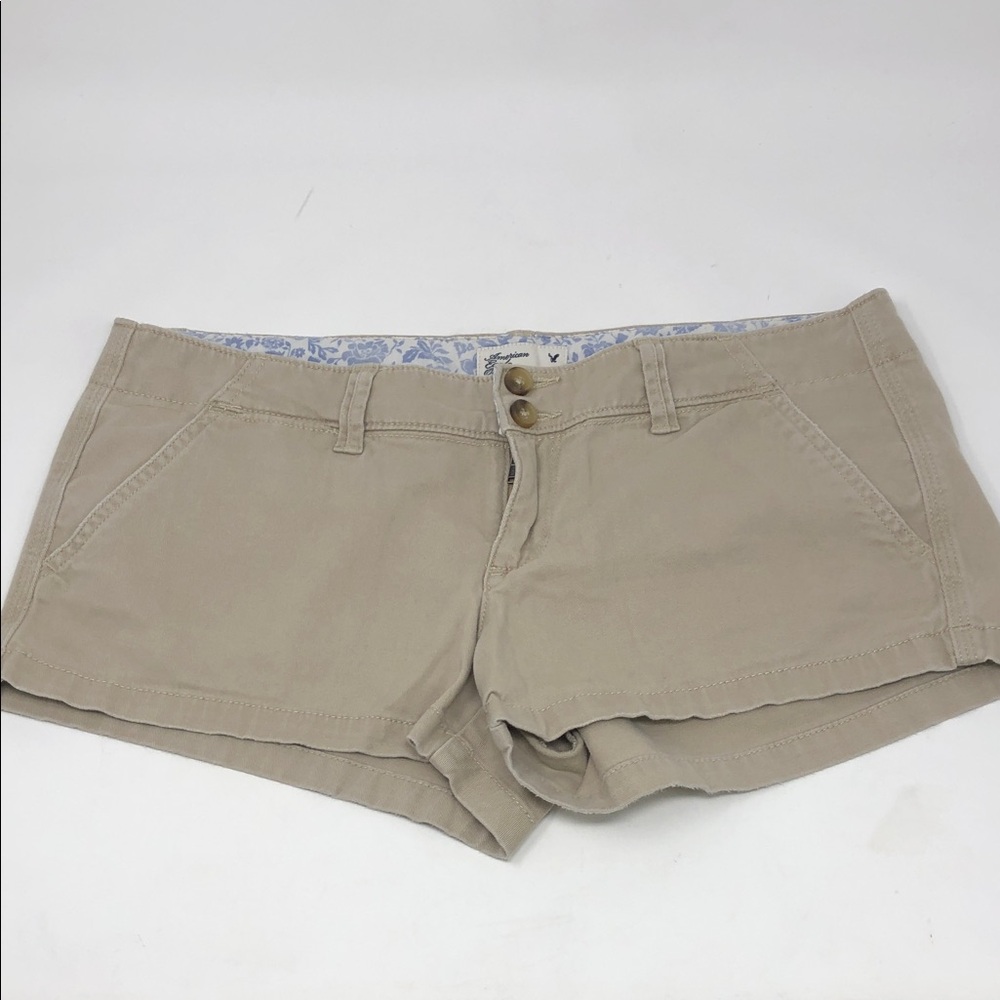 American Eagle Outfitters Tan Khaki Shorts